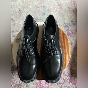 Zara Black Women’s Lace-Up Dress Shoes